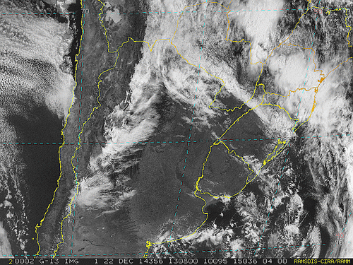 Imagem do satélite GOES 13/NOAA/EUA – Canal do Visível – dia 22/12/2014 – Hora local: 10:10 – Sul do Brasil.
