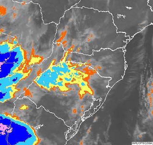 Imagem do satélite GOES 13/NOAA/EUA – Canal do Infravermelho + realce – dia 29/06/2015 – Hora local: 05:00 – Sul do Brasil.