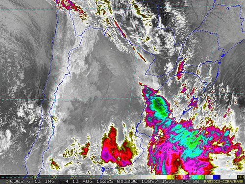 Imagem do satélite GOES 13/NOAA/EUA – Canal do Infravermelho + realce – dia 13/08/2015 – Hora local: 05:40 – Sul do Brasil.