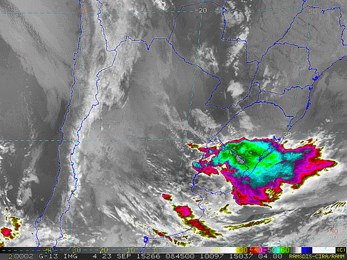 Imagem do satélite GOES 13/NOAA/EUA – Canal do Infravermelho + realce – dia 23/09/2015 – Hora local: 05:45 – Sul do Brasil.