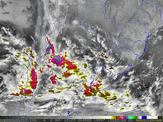 Imagem do satélite GOES 13/NOAA/EUA – Canal do Infravermelho + realce – dia 02/05/2016 – Hora local: 05:45 – Sul do Brasil. Fonte: RAMSDIS Online – Central and South America and the Caribbean, Cooperative Institute for Research in the Atmosphere, Colorado State University, EUA, modificado por LabClima/UNIVALI.