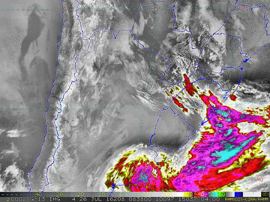 Imagem do satélite GOES 13/NOAA/EUA – Canal do Infravermelho + realce – dia 26/07/2016 – Hora local: 05:40 – Sul do Brasil.  Fonte: RAMSDIS Online - Central and South America and the Caribbean, Cooperative Institute for Research in the Atmospere, Colorado State University, EUA, modificado por LabClima/UNIVALI.