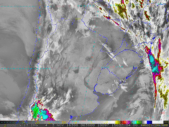 Imagem do satélite GOES 13/NOAA/EUA – Canal do Infravermelho + realce – dia 03/11/2016 – Hora local: 04:40 – Sul do Brasil. Fonte: RAMSDIS Online - Central and South America and the Caribbean, Cooperative Institute for Research in the Atmospere, Colorado State University, EUA, modificado por LabClima/UNIVALI.