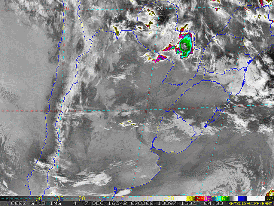 Imagem do satélite GOES 13/NOAA/EUA – Canal do Infravermelho + realce – dia 07/12/2016 – Hora local: 05:10 – Sul do Brasil. Fonte: RAMSDIS Online - Central and South America and the Caribbean, Cooperative Institute for Research in the Atmospere, Colorado State University, EUA, modificado por LabClima/UNIVALI.