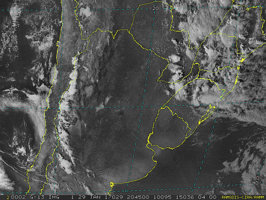 Imagem do satélite GOES 13/NOAA/EUA – Canal do Visível – dia 29/01/2017 – Hora local: 18:45 – Sul do Brasil. Fonte: RAMSDIS Online - Central and South America and the Caribbean, Cooperative Institute for Research in the Atmospere, Colorado State University, EUA, modificado por LabClima/UNIVALI.